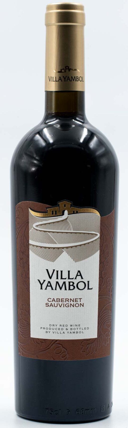 Fľaša bulharského červeného vína Villa Yambol Cabernet Sauvignon s elegantnou etiketou.